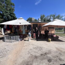Bbq Hernandez - Outside