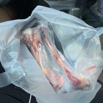 EarthWise Pet Greenville - Ostrich bones - Pet Groomers Near Me - Simpsonville, South Carolina