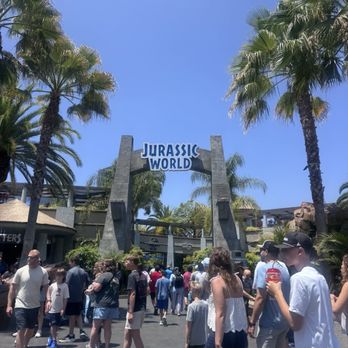Universal Studios Hollywood - Amusement Parks Near Me - Universal City, California