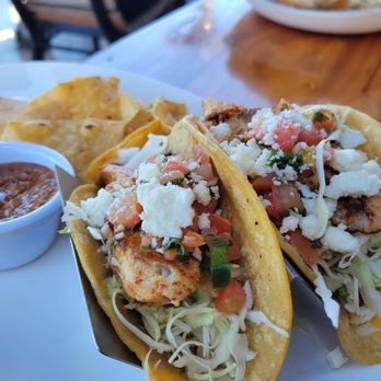 Duke's La Jolla - Fish Tacos - New American Near Me - La Jolla, California