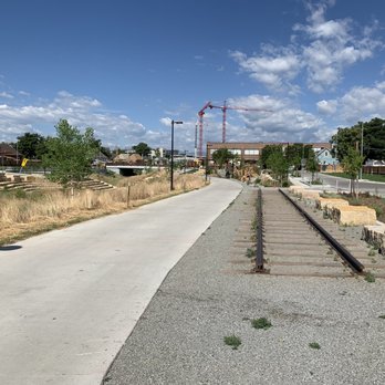 39th Avenue Greenway - June 2021 - Parks Near Me - Denver, Colorado 39th Avenue Greenway - June 2021 - Parks Near Me - Denver, Colorado