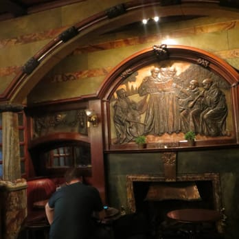 The Blackfriar - Fireplace - Pubs Near Me - London, XGL The Blackfriar - Fireplace - Pubs Near Me - London, XGL