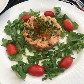 Scossa Restaurant & Lounge - Salmon tartare - Italian Near Me - Easton, Maryland Scossa Restaurant & Lounge - Salmon tartare - Italian Near Me - Easton, Maryland