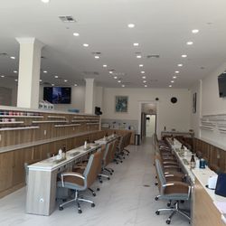 Royal Nails Spa