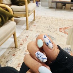 Builder gel manicure