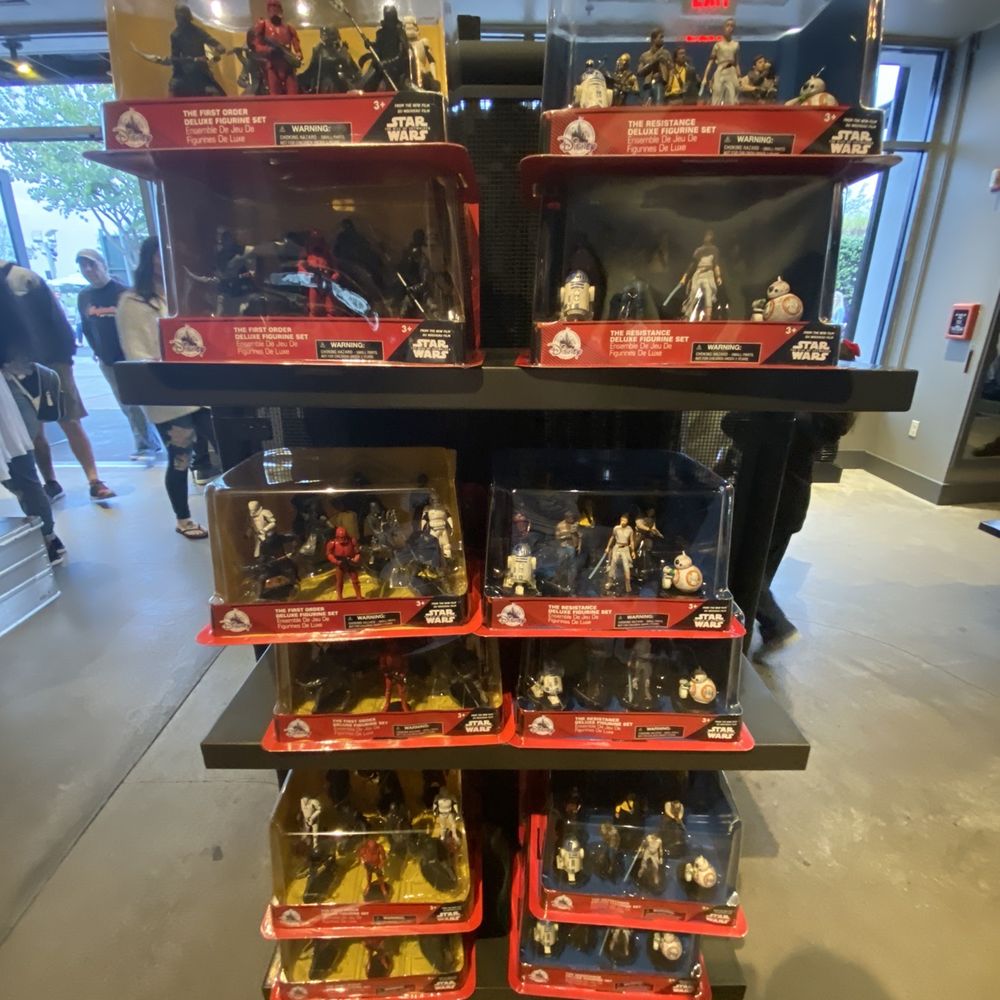 Star Wars Galactic Outpost - #StarWars characters - Accessories Near Me - Orlando, Florida Star Wars Galactic Outpost - #StarWars characters - Accessories Near Me - Orlando, Florida