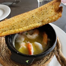La Costa Restaurant - Garlic prawns