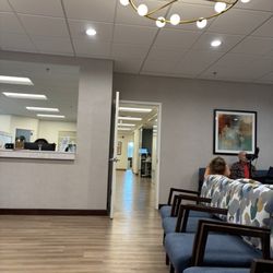 The Eye Specialists - Lobby/admins to the side