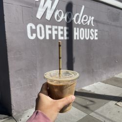 restaurants with wifi open near me