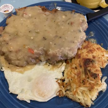 The Range Café - Chicken Fried Steak with green chili - Mexican Near Me - Bernalillo, New Mexico