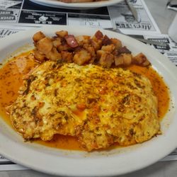Harry's Restaurant - Mozambique Chicken Omelette special, spicy/tasty and a little hot - I loved it