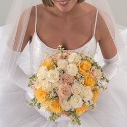Roses & More Florist - Weddings