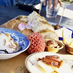 Presqu'ile Winery - Incredible cheese