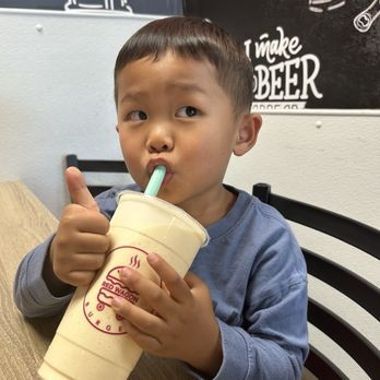 Red Wagon Burger - Peach milkshake - Burgers Near Me - Burien, Washington Red Wagon Burger - Peach milkshake - Burgers Near Me - Burien, Washington