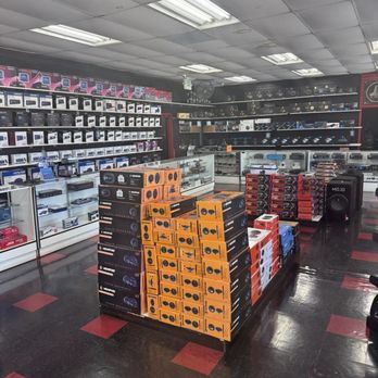Pacific Audio - Inside location - Car Stereo Installation Near Me - Lakewood, California Pacific Audio - Inside location - Car Stereo Installation Near Me - Lakewood, California