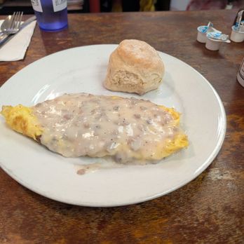 Hamburger Inn Diner - Gravy Train Omelette (Sausage and Cheese topped with Sausage gravy) with a biscuit - Burgers Near Me - Delaware, Ohio