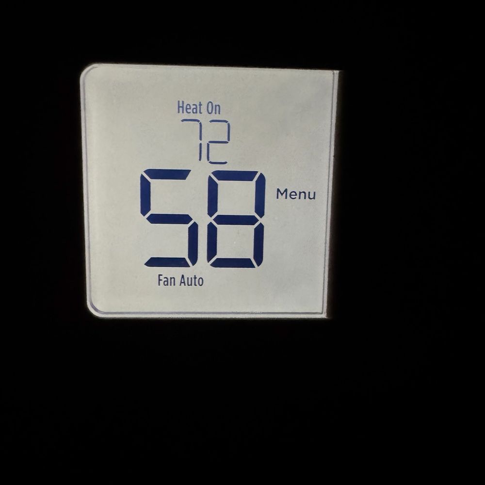 The thermostat for our room!