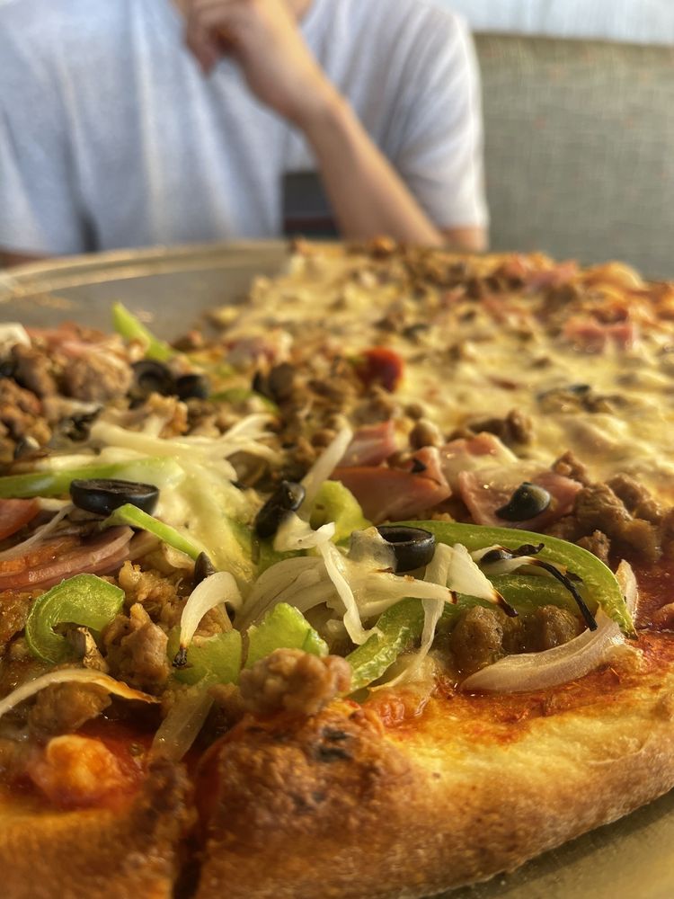 Food from Grandma's N.Y. Pizza