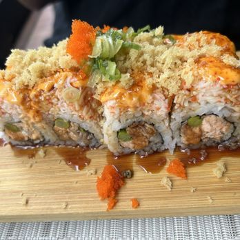 O-Ku - Volcano Roll - Sushi Bars Near Me - Greenville, South Carolina O-Ku - Volcano Roll - Sushi Bars Near Me - Greenville, South Carolina