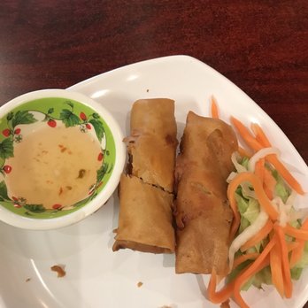Pho Bowl - Spring rolls - Vietnamese Near Me - Alexandria, Virginia