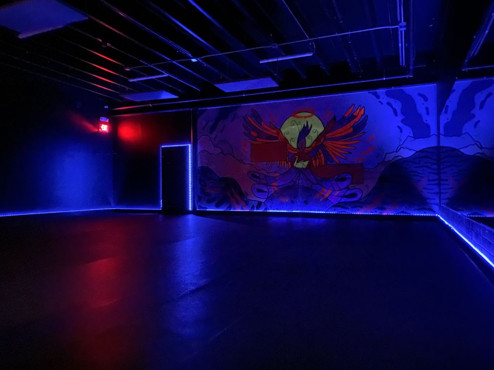 Black Swan Yoga - Midtown Logo