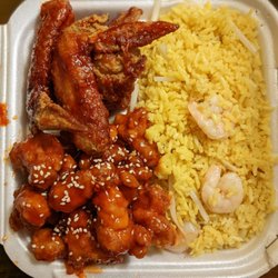 Yummy House - Rochester - D20. Sesame Chicken, B-B-Q Wings, Shrimp Fried Rice