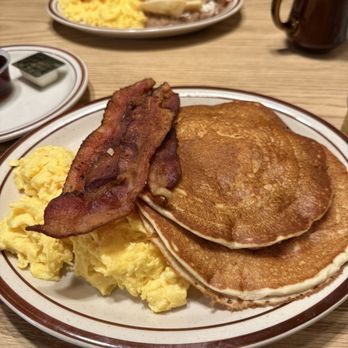 Omelet House - Flap Special - Breakfast & Brunch Near Me - Las Vegas, Nevada Omelet House - Flap Special - Breakfast & Brunch Near Me - Las Vegas, Nevada