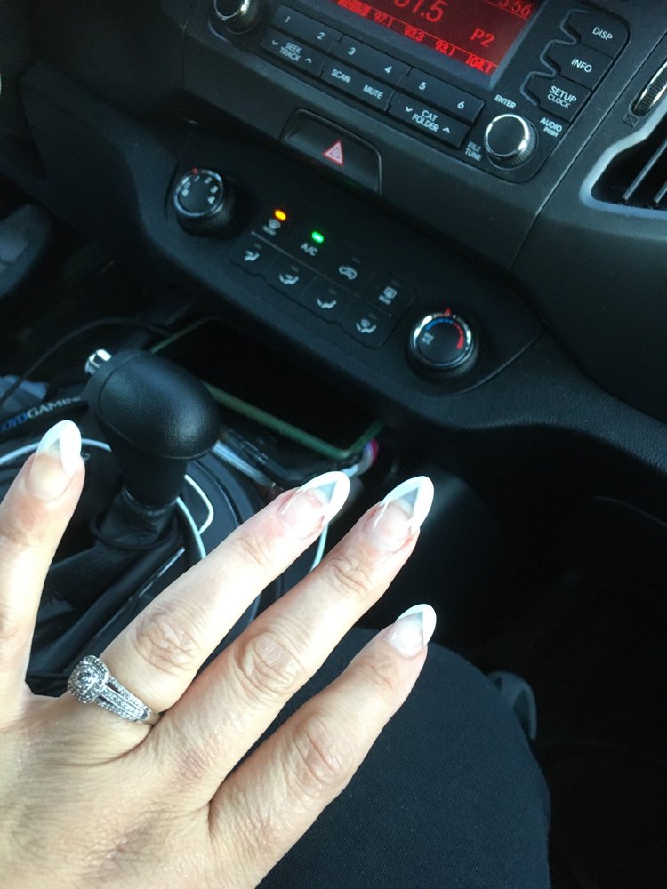 DEFINED NAILS Updated October 2024 14434 Hwy 44, Gonzales