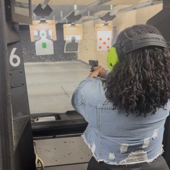 Discount Gun Mart - Gun Range - Gun/Rifle Ranges Near Me - San Diego, California Discount Gun Mart - Gun Range - Gun/Rifle Ranges Near Me - San Diego, California
