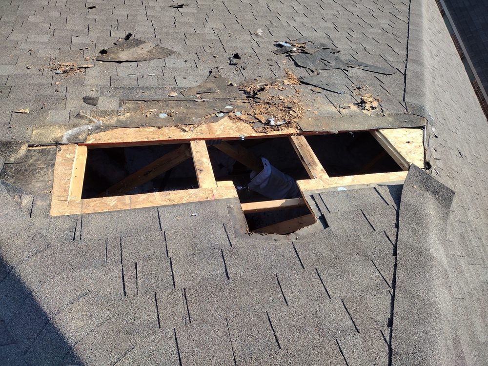 Slide of Aurum Roofing