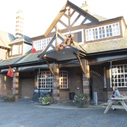 The Lord Hill Inn