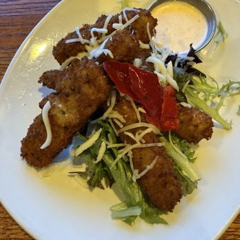13 Coins SeaTac - Bars Near Me - Seatac, Washington