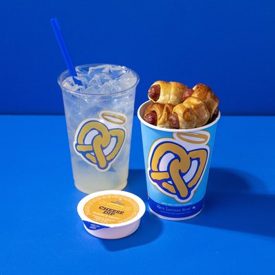 Auntie Anne's by null