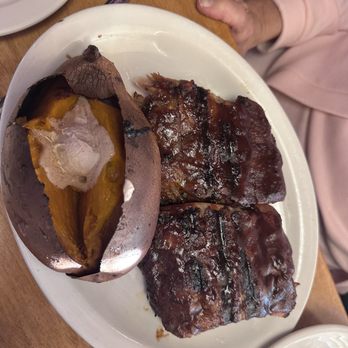 Texas Roadhouse - Killer Ribs w/Sweet Potato - Barbeque Near Me - Novi, Michigan Texas Roadhouse - Killer Ribs w/Sweet Potato - Barbeque Near Me - Novi, Michigan