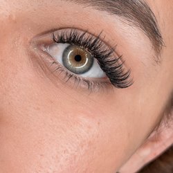 Lash.Brow.Lip House