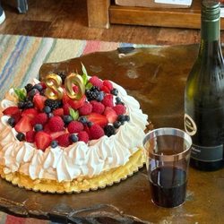 Cakes By Felicitations - Pavlova cake