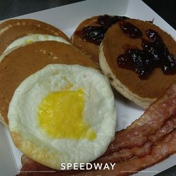 Speedway - I improvised lol griddle cake sandwich lol took apart and made a breakfast plate. 2 for 3 cant beat that lol