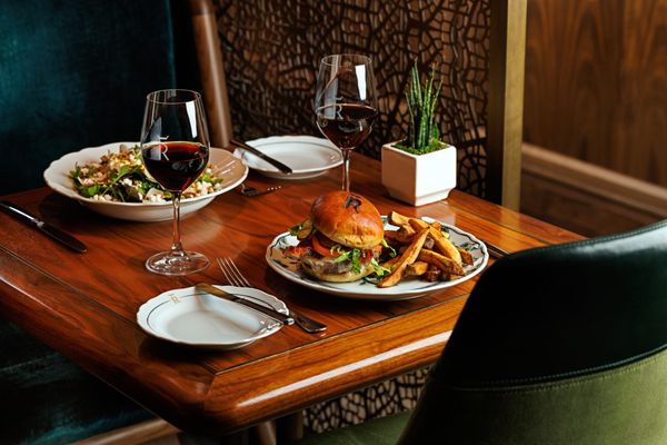 REIGN Restaurant + Bar + Bakery by null