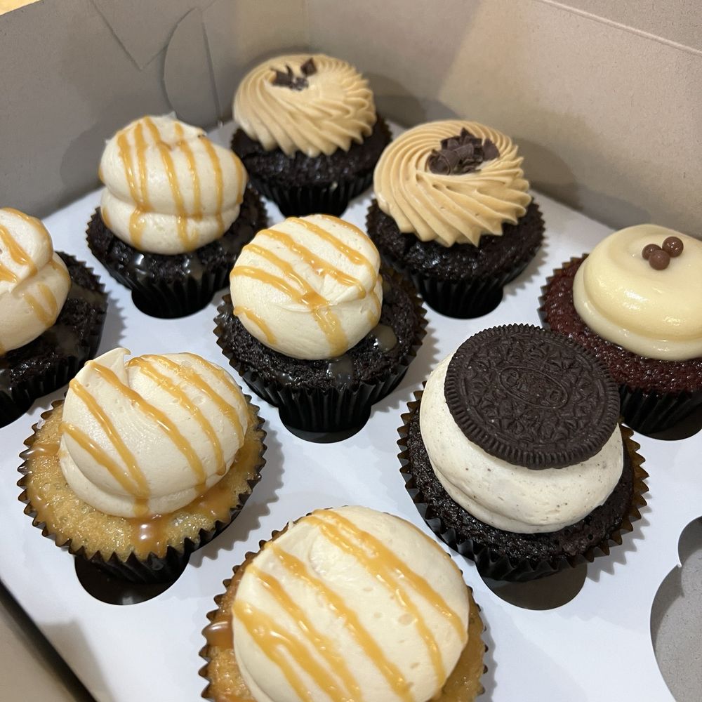 Cupcakin' Bake Shop - Cupcakes - Cupcakes Near Me - Oakland, California
