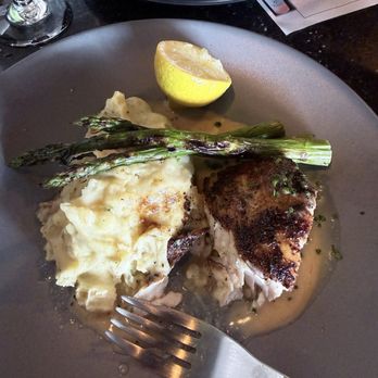 Pearl Tavern - Mahi - New American Near Me - Lee's Summit, Missouri Pearl Tavern - Mahi - New American Near Me - Lee's Summit, Missouri