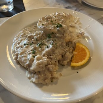 Redhawk - B & G- biscuits and gravy - Gastropubs Near Me - Twin Falls, Idaho