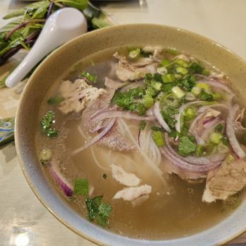 Jasmine Asian Cuisine - Lunch special: LS23 Pho with Eye-round Steak, Well Done Flank - Chinese Near Me - Houston, Texas Jasmine Asian Cuisine - Lunch special: LS23 Pho with Eye-round Steak, Well Done Flank - Chinese Near Me - Houston, Texas