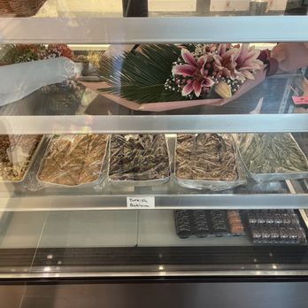 Eli Cafe - Baklava Case - Coffee & Tea Near Me - Sacramento, California