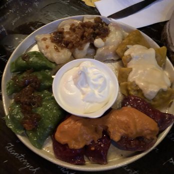 Tryzub Ukrainian Kitchen - Ukrainian Near Me - Chicago, Illinois