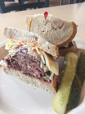 Schwartz's Delicatessen by null