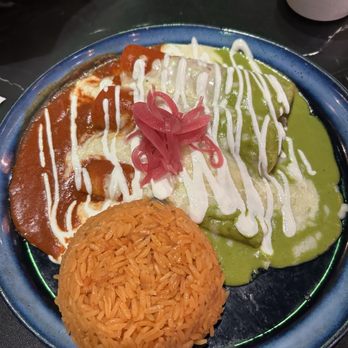 Que Pashoo - Enchiladas Bandera - Mexican Near Me - Raleigh, North Carolina