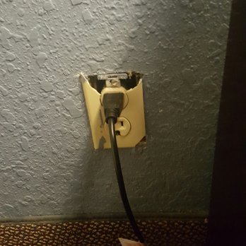 Days Inn Morrow Southlake - Very safe outlet....watch your kids in these rooms~ - Hotels Near Me - Morrow, Georgia Days Inn Morrow Southlake - Very safe outlet....watch your kids in these rooms~ - Hotels Near Me - Morrow, Georgia