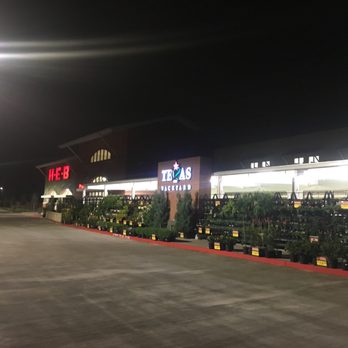 H-E-B - Front of store - Pharmacy Near Me - Richmond, Texas