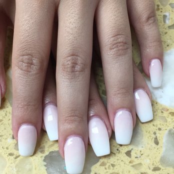 iLOUNGE Nail & Spa - Nail Salons Near Me - Bayonne, New Jersey