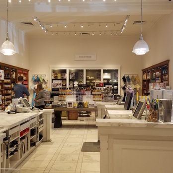 Williams Sonoma - Kitchen & Bath Near Me - Chicago, Illinois